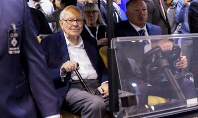 Warren Buffett na assembleia anual de sócios da Berkshire Hathaway. 3/05/2024. (Foto: REUTERS/Scott Morgan)