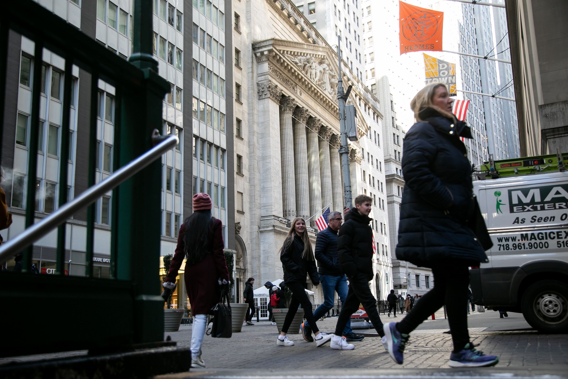 A Bolsa de Valores de Nova York e a Queda dos Ativos