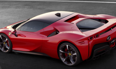 Ferrari SF90 Stradale (Divulgação/Ferrari)