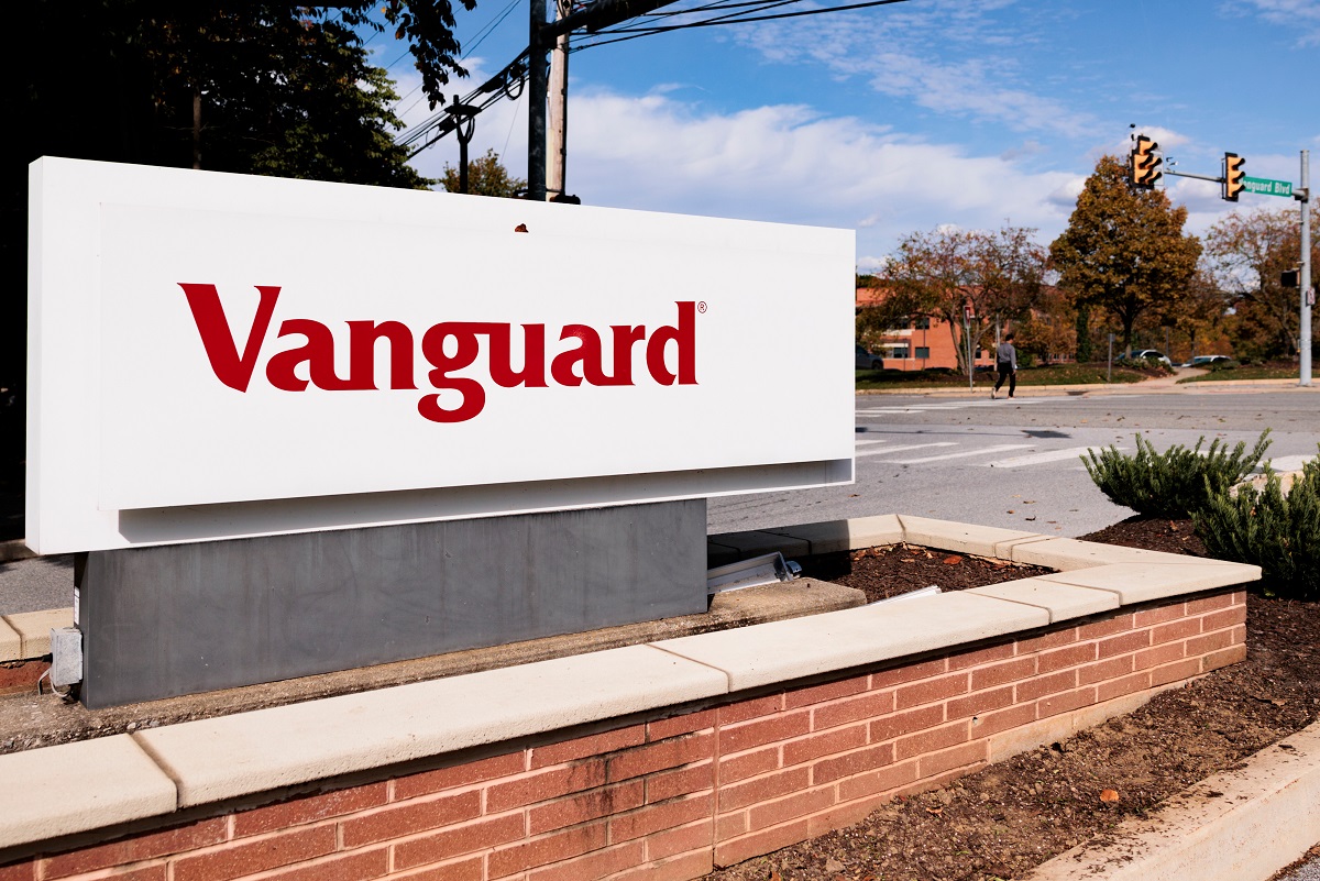 Imagem do campus da Vanguard em Paoli, destacando a arquitetura e o ambiente.