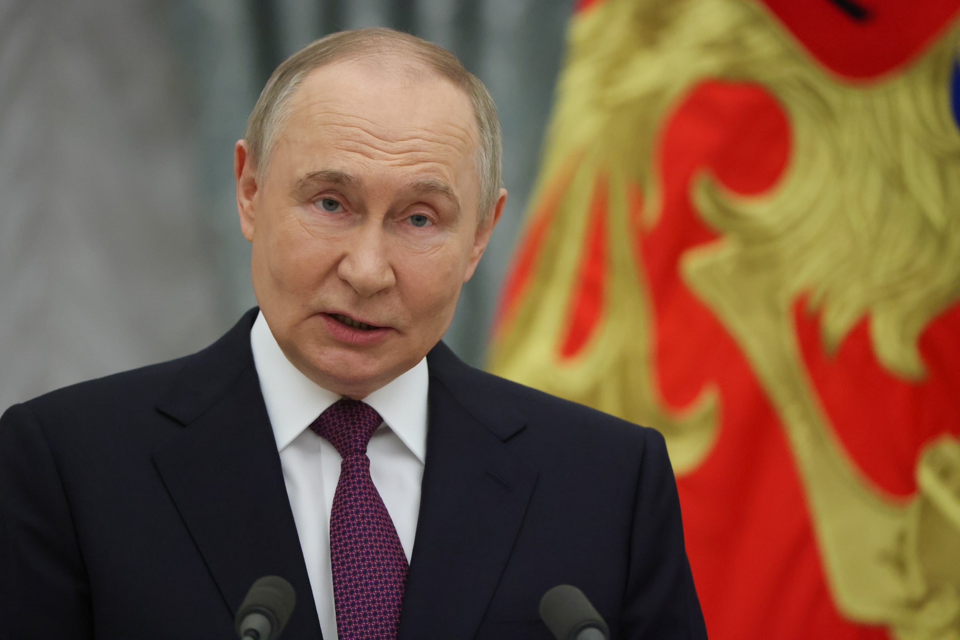 Vladimir Putin durante cerimônia de premiação.