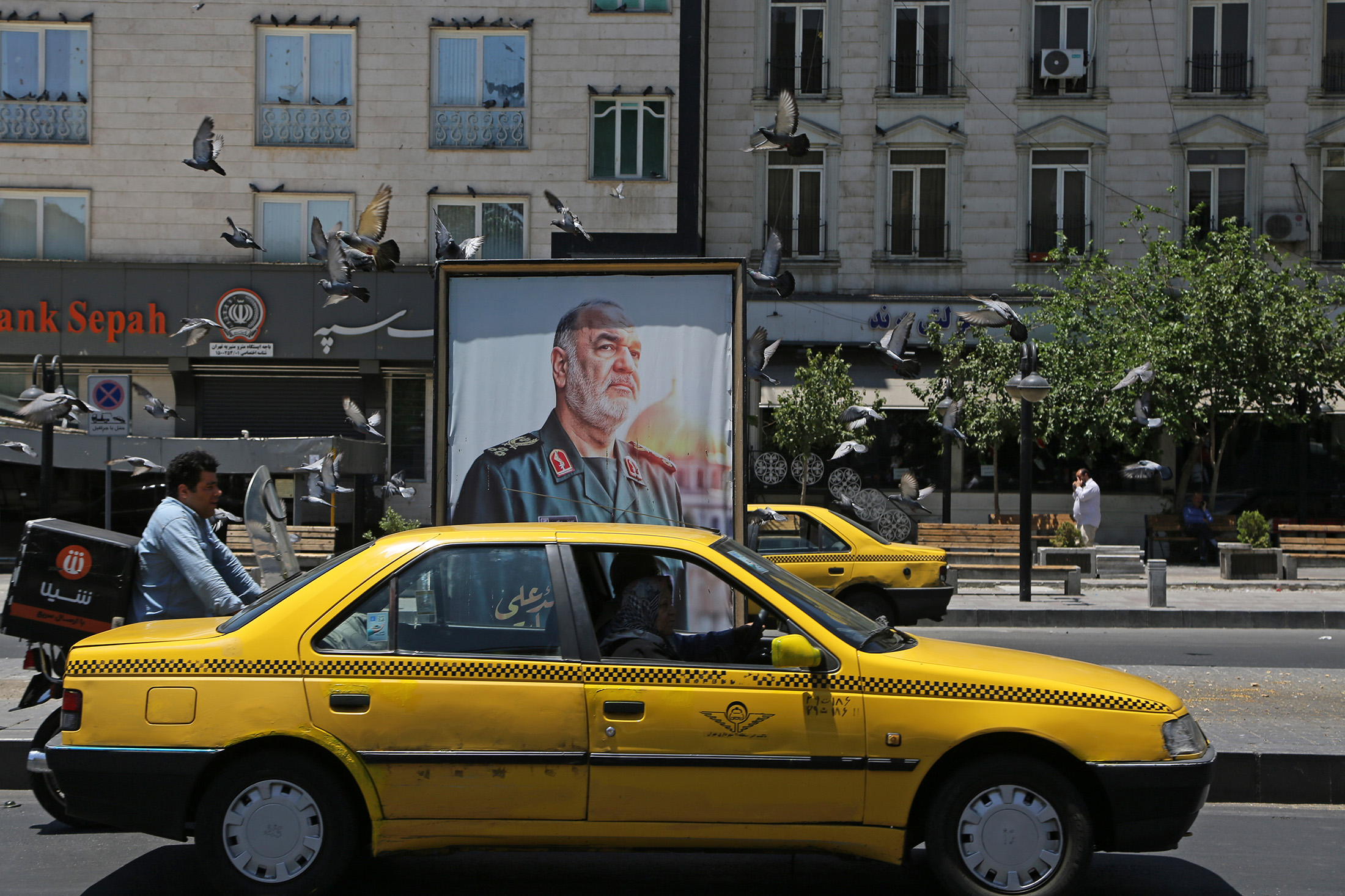 Pôster do Comandante do IRGC em Teerã