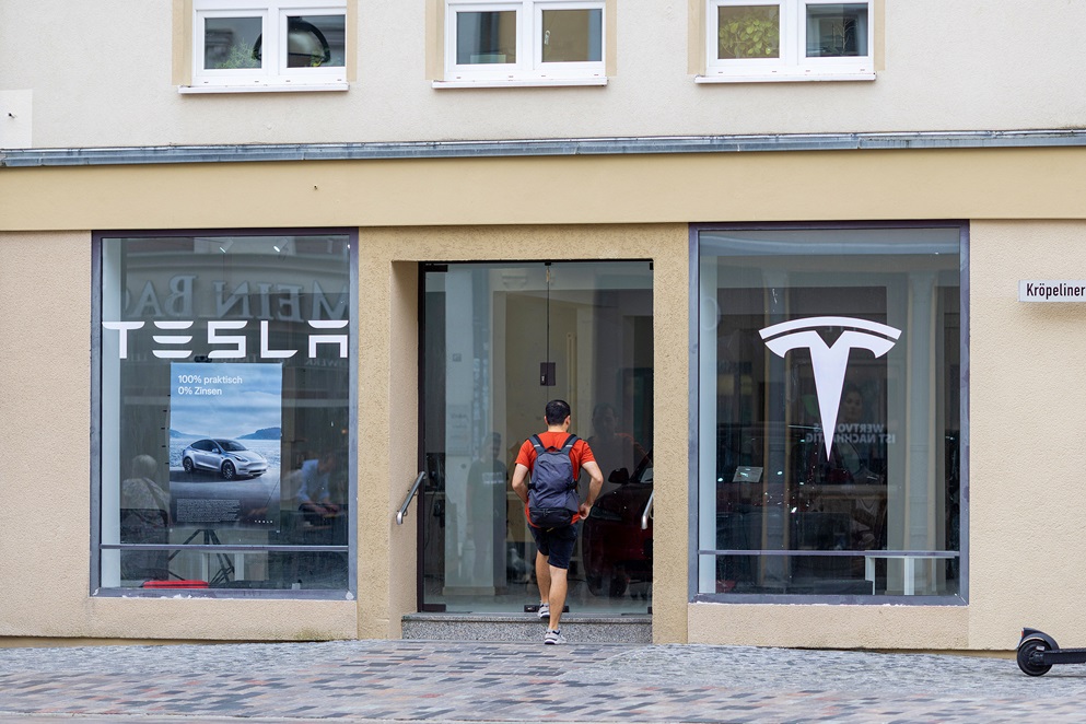 Estabelecimento da Tesla na Alemanha