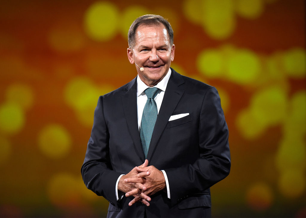 Um dos fundadores da Robin Hood Foundation, Paul Tudor Jones, durante o evento