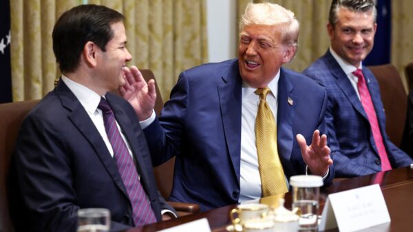 Presidente Trump em reunião de gabinete