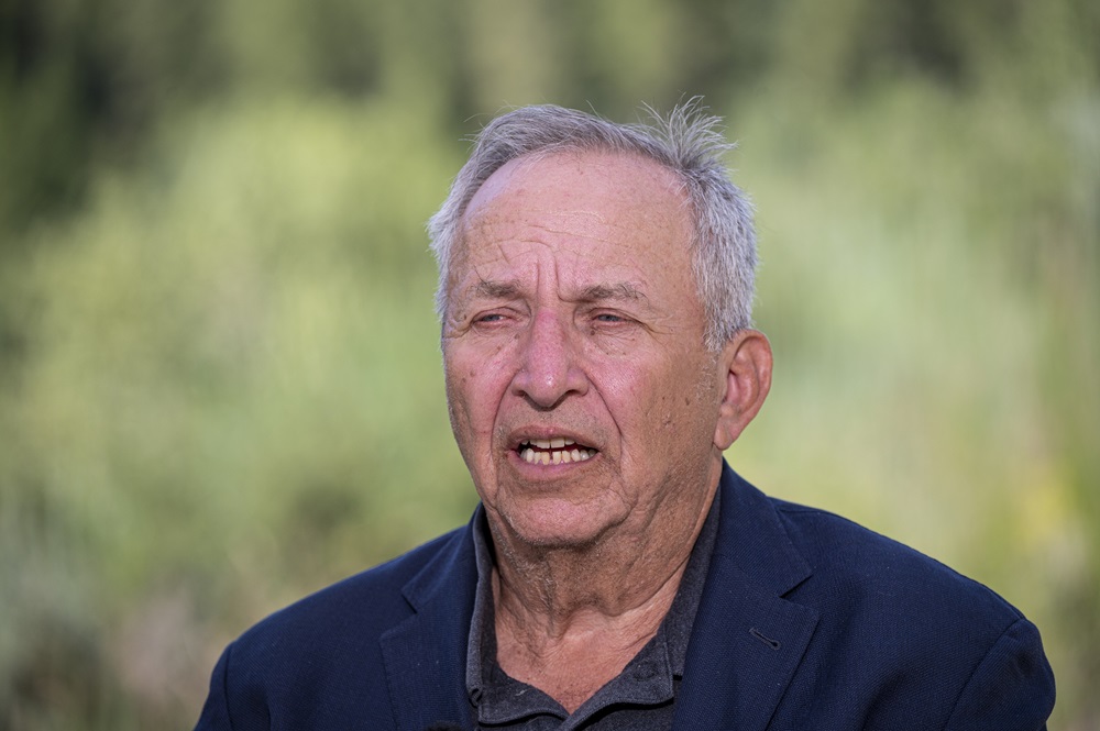 Larry Summers falando na Conferência da Allen & Co.