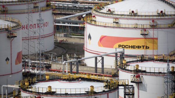 Armazenamento de petróleo russo